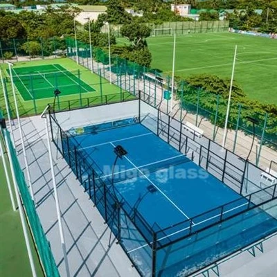 Berapakah kos gelanggang padel?